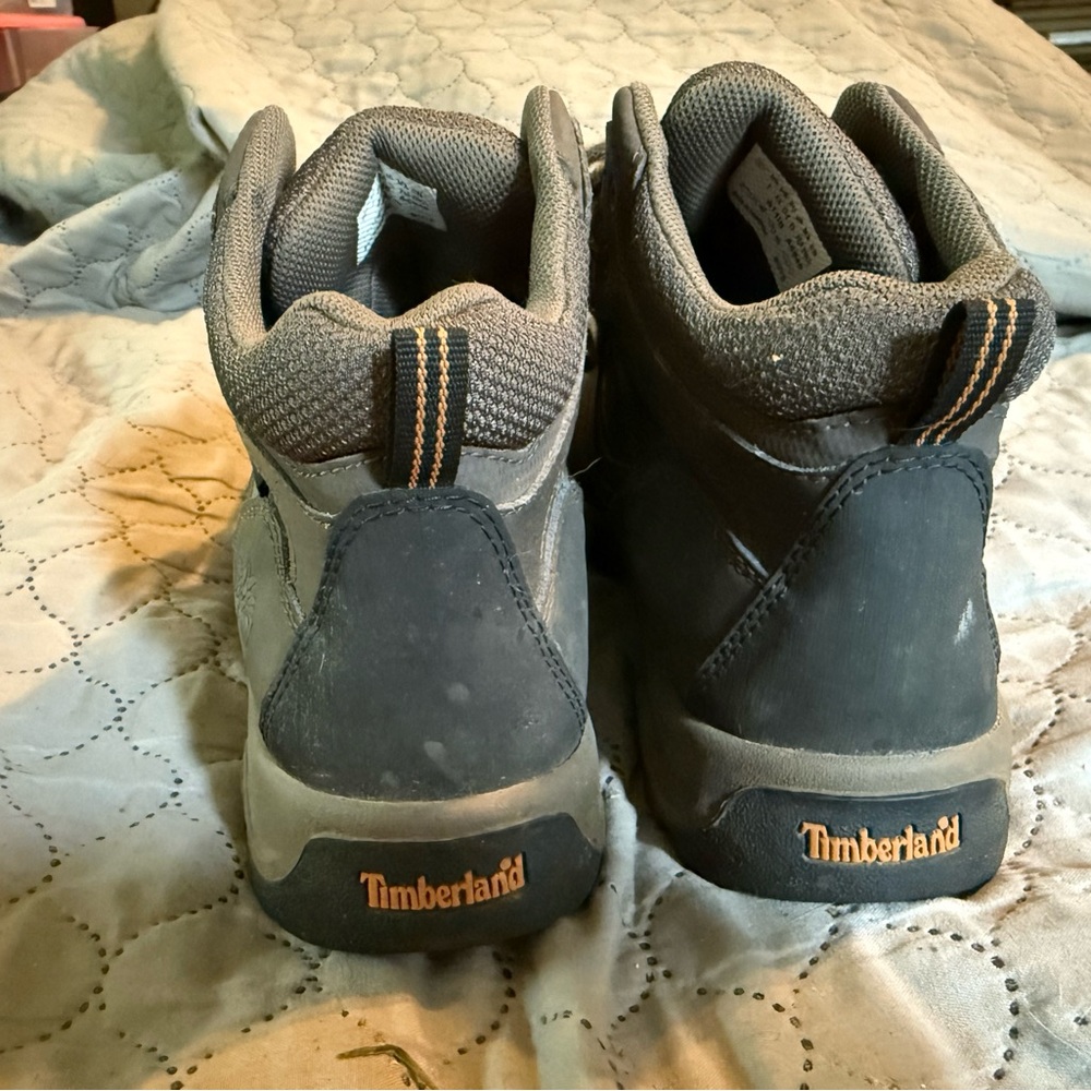 Timberland Gray Boots Rugged Lace-Up Design‎ Mt Maddsen Waterproof Hiking size 5 - Picture 2 of 6